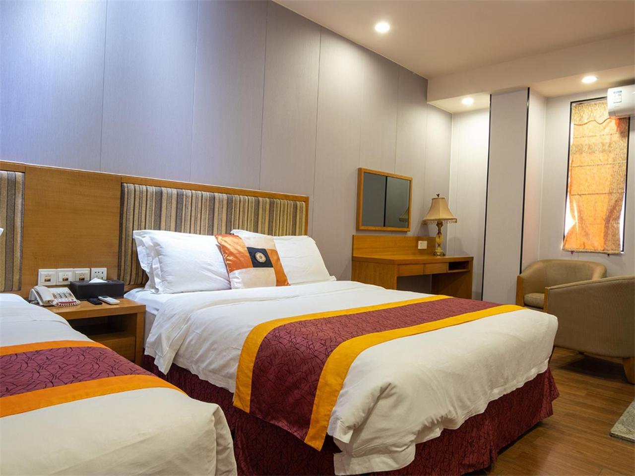 Royal Garden Hotel Guangzhou Eksteriør billede