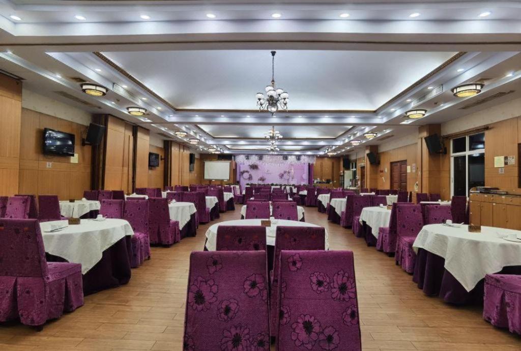 Royal Garden Hotel Guangzhou Eksteriør billede