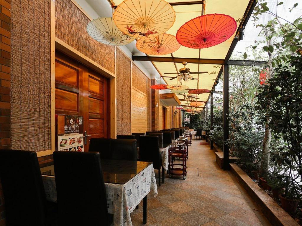 Royal Garden Hotel Guangzhou Eksteriør billede