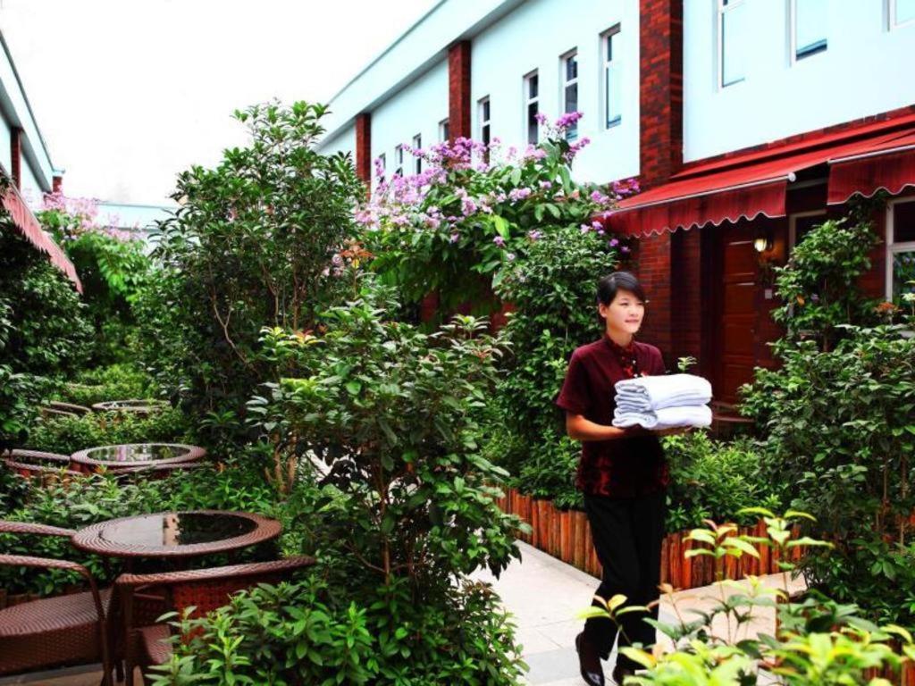 Royal Garden Hotel Guangzhou Eksteriør billede
